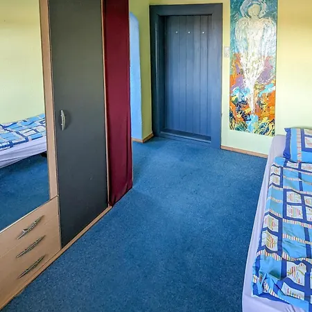 Private Escape - Ideal For Up To 8 Guests Nyaraló *