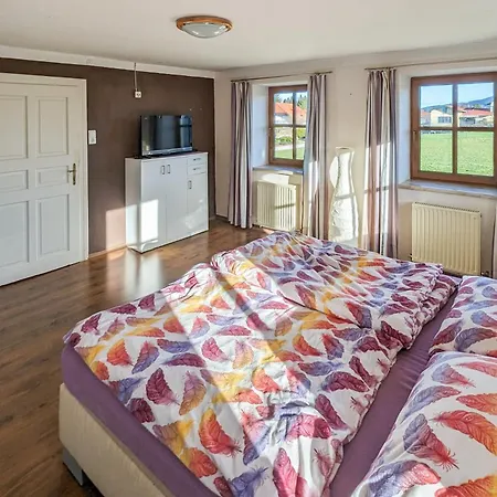 Private Escape - Ideal For Up To 8 Guests