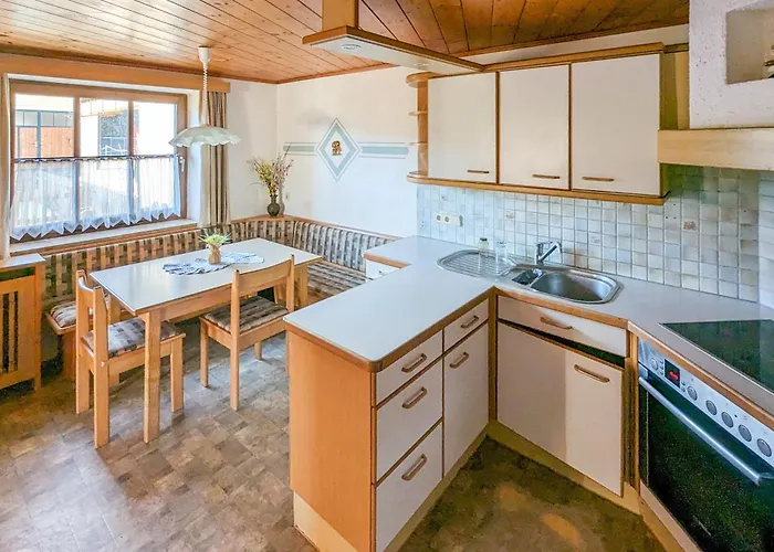 Private Escape - Ideal For Up To 8 Guests Seeham